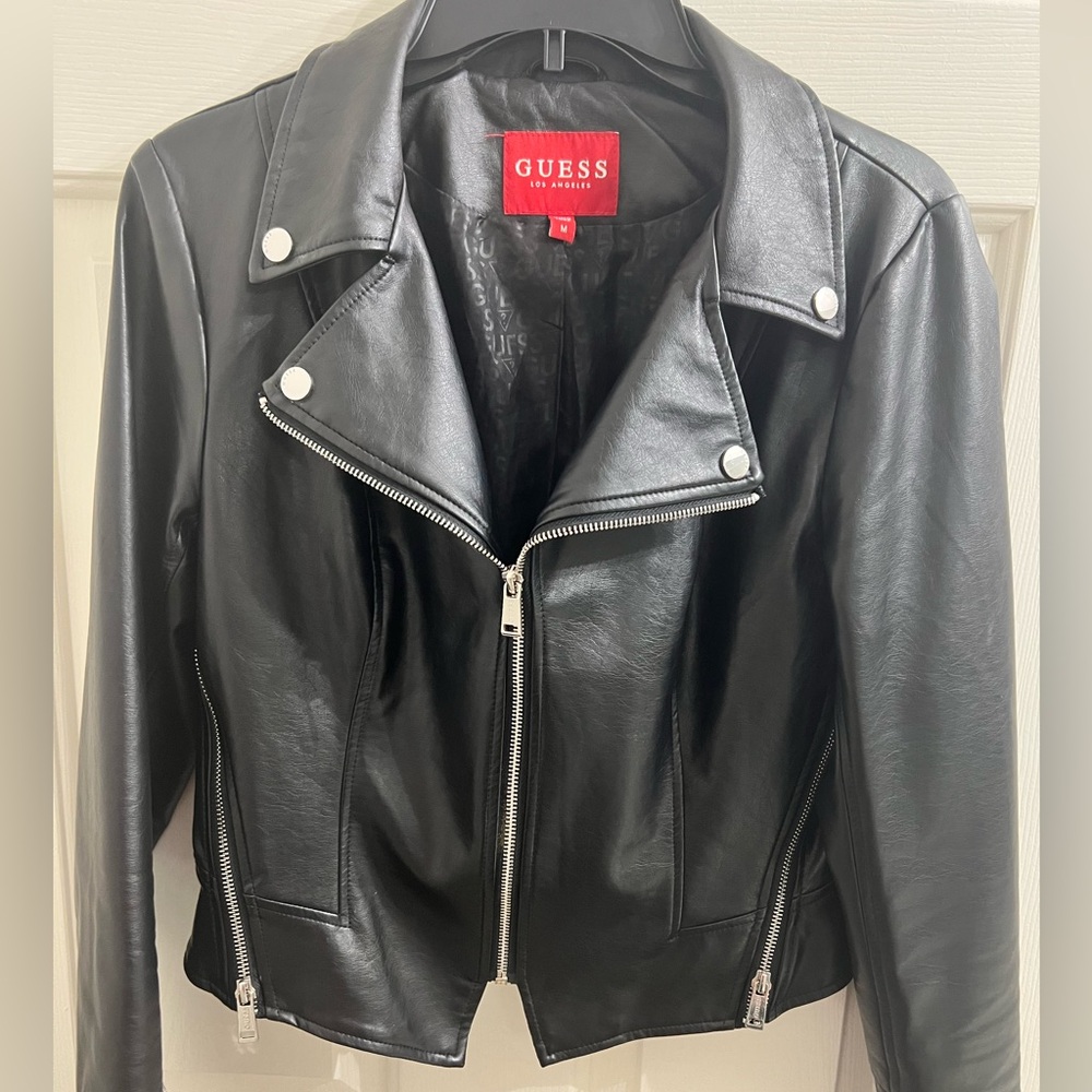 NWOT. Guess Women's Sleek Black Leather Jacket